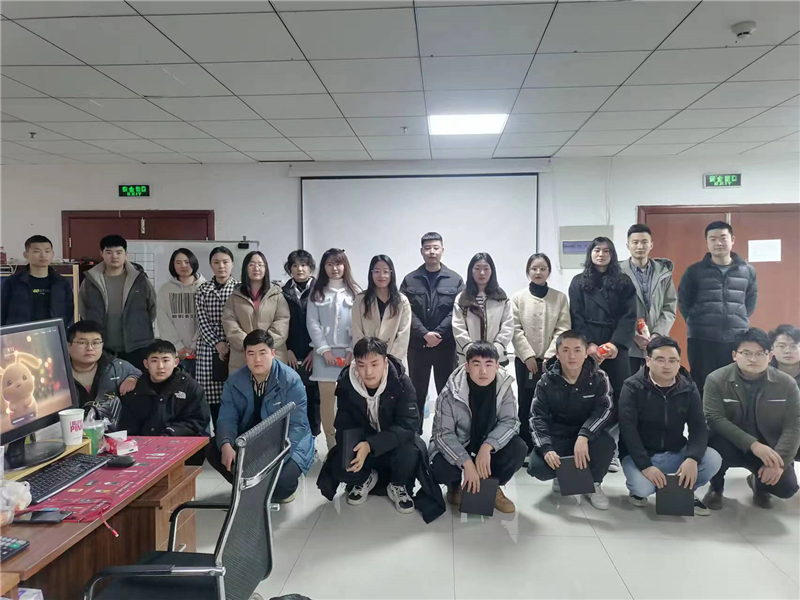 華礦集團(tuán)2023年第一屆拜師儀式成功舉行！