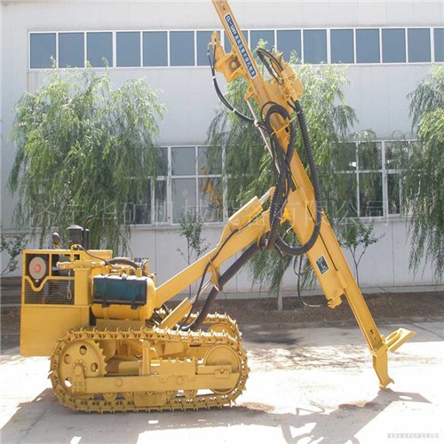 潛孔鉆機2_wps圖片.jpg